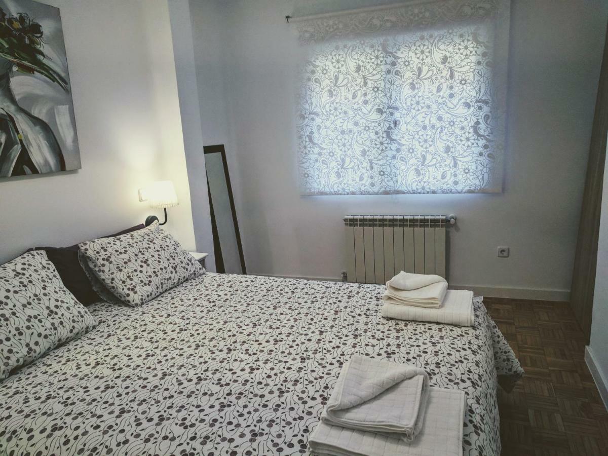 Gran Apartamento Cerca De Atocha Apartment Madrid Luaran gambar