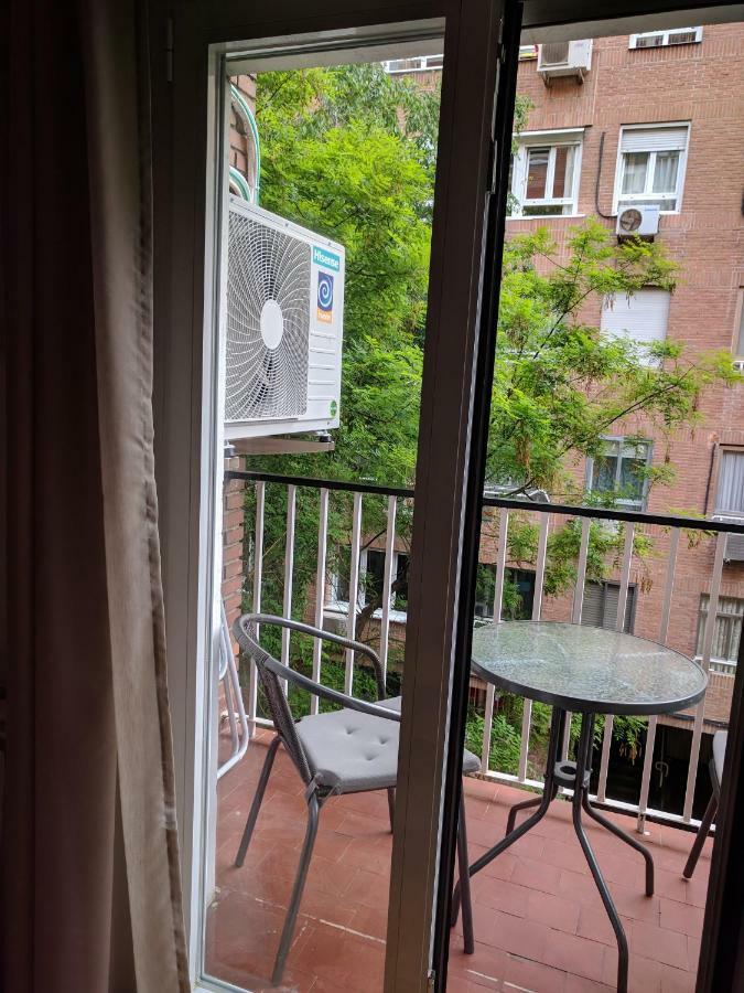 Gran Apartamento Cerca De Atocha Apartment Madrid Luaran gambar