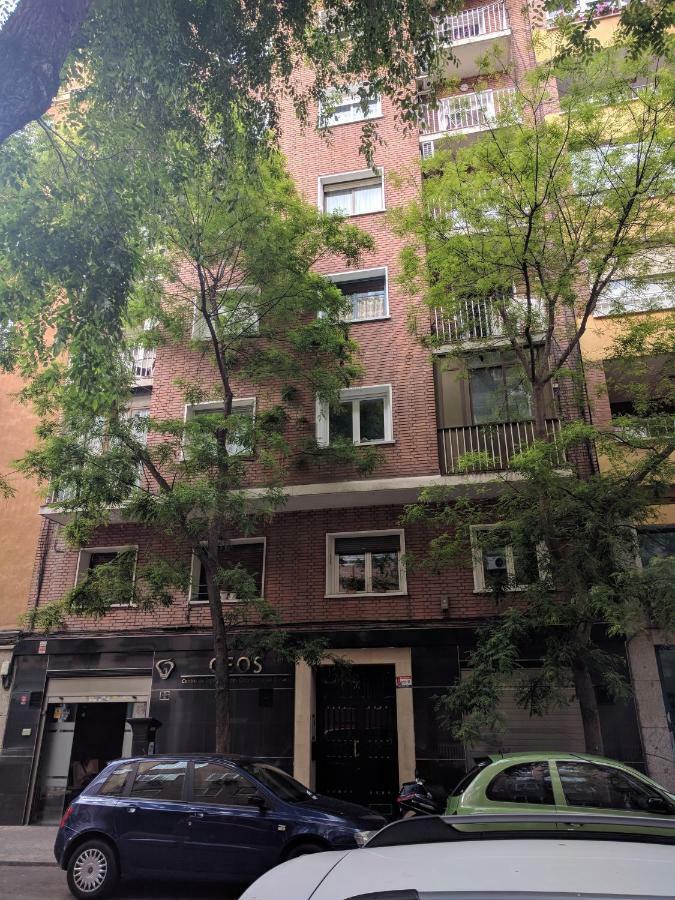 Gran Apartamento Cerca De Atocha Apartment Madrid Luaran gambar